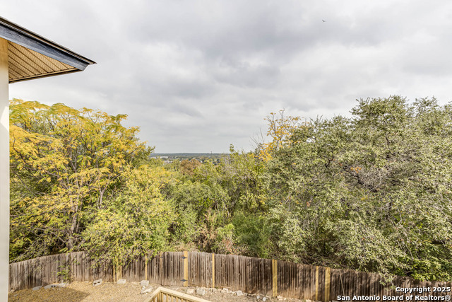 Image 24 of 43 For 8626 Vantage