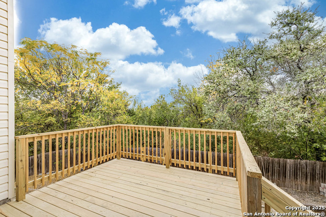 Image 38 of 43 For 8626 Vantage