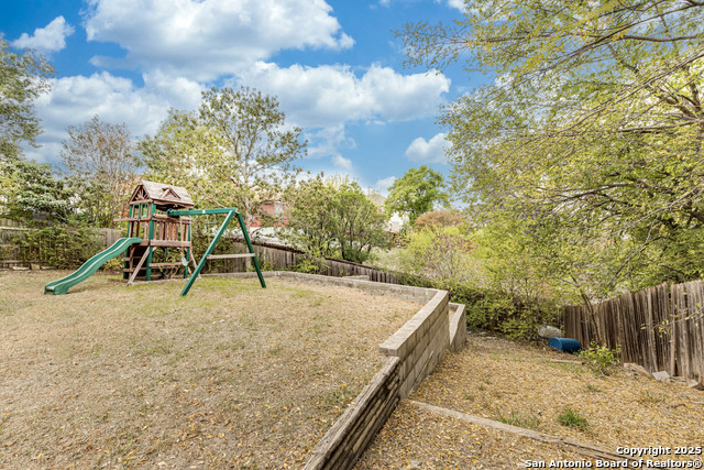 Image 41 of 43 For 8626 Vantage