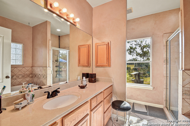 Image 17 of 30 For 518 Oracle  