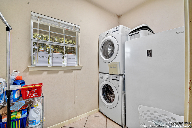 Image 26 of 30 For 518 Oracle  