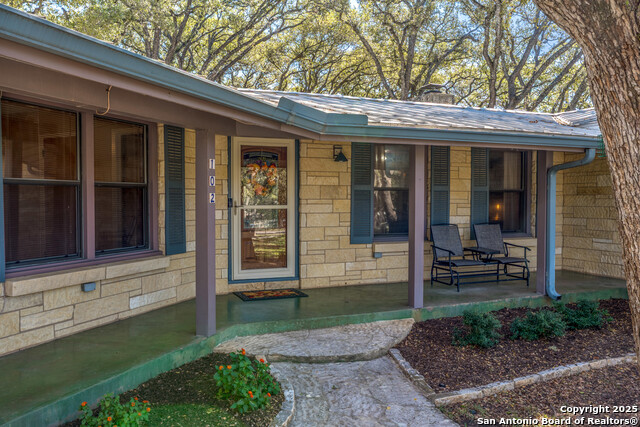 Image 2 of 20 For 102 Zornia