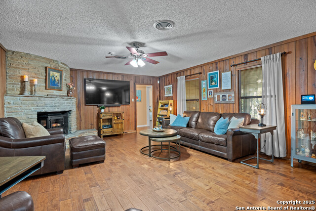 Image 5 of 20 For 102 Zornia