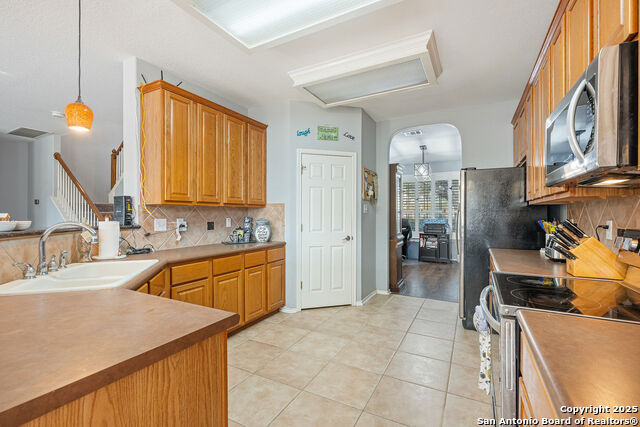 Image 11 of 28 For 8306 Piney Wood Run