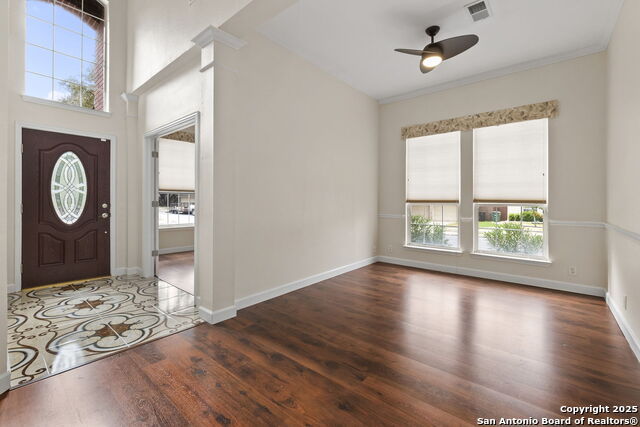 Image 9 of 27 For 6119 Hart Glen