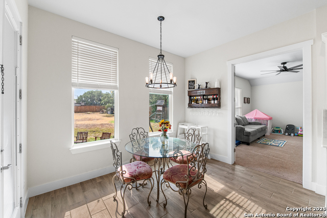 Listing photo id 9 for 239 Lawrence