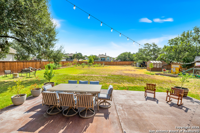 Listing photo id 29 for 239 Lawrence