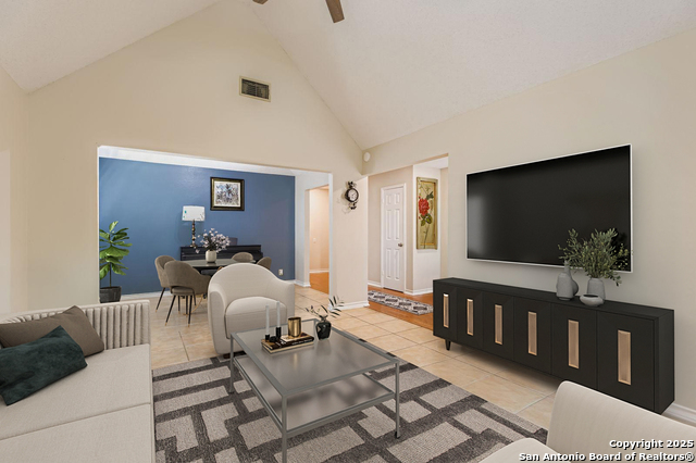 Image 3 of 20 For 9319 Fishers Hill