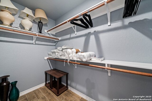 Image 22 of 36 For 531 Blaine  