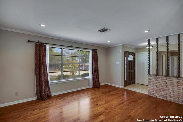 Image 4 of 26 For 338 Tango Dr