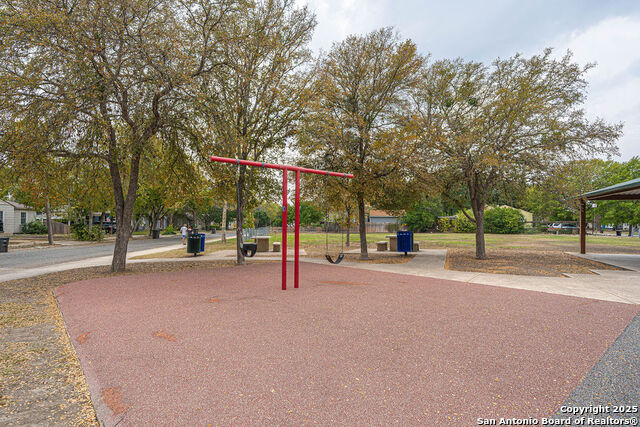 Image 30 of 31 For 162 New Haven