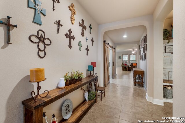 Listing photo id 1 for 8217 Lovela Bend