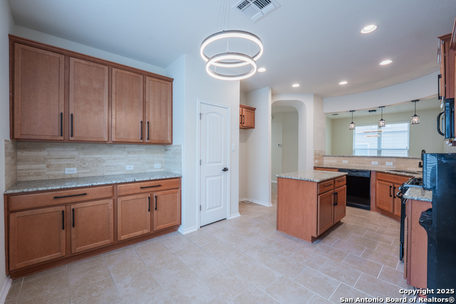 Image 10 of 34 For 8615 Emerald Sky Dr