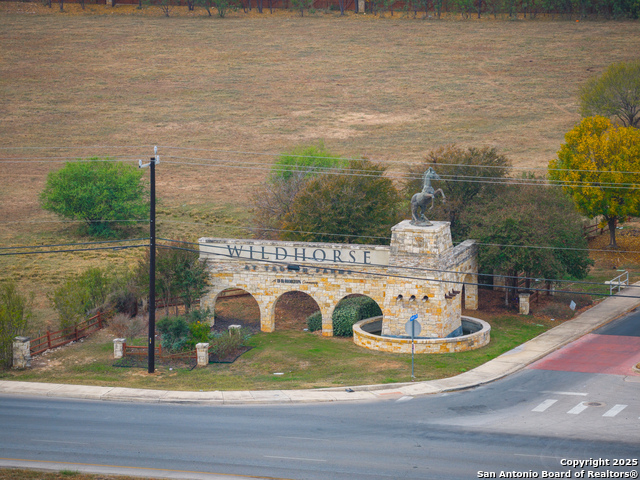 Image 33 of 34 For 8615 Emerald Sky Dr