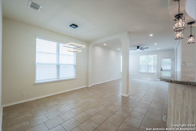 Image 4 of 34 For 8615 Emerald Sky Dr