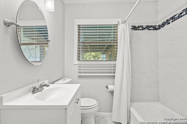 Image 13 of 16 For 466 Shannon Lee