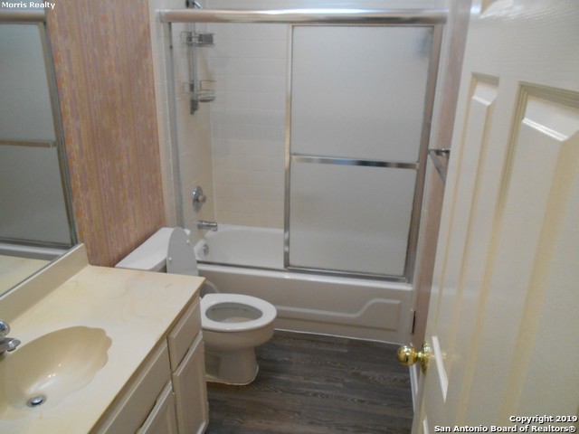 Image 14 of 17 For 164 Oakwell Farms