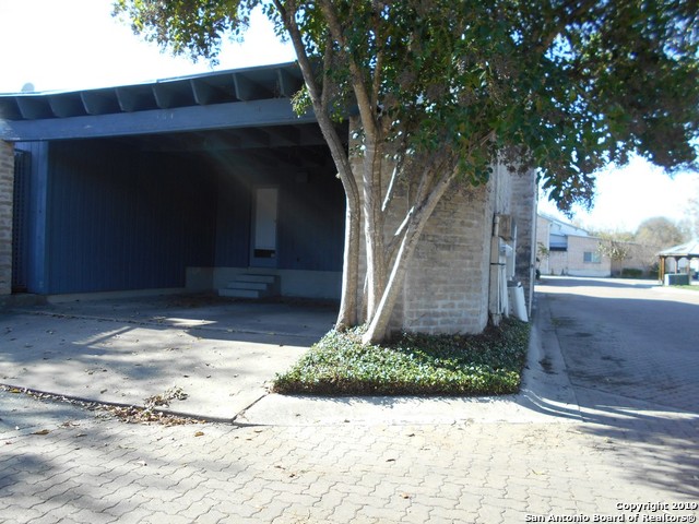 Image 16 of 17 For 164 Oakwell Farms