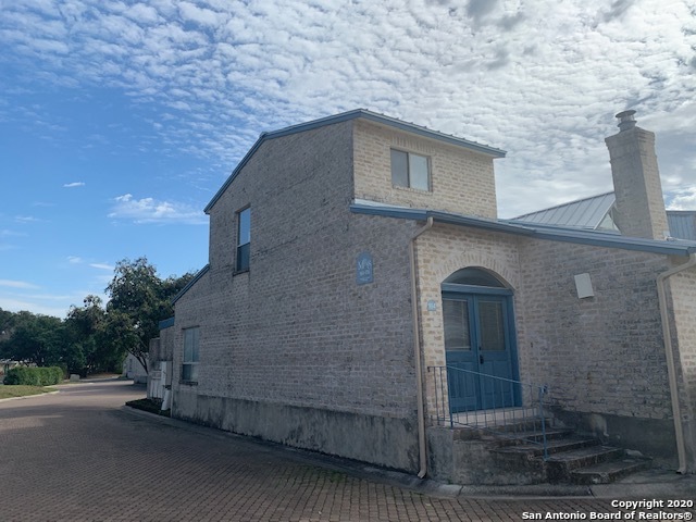 Image 2 of 17 For 164 Oakwell Farms