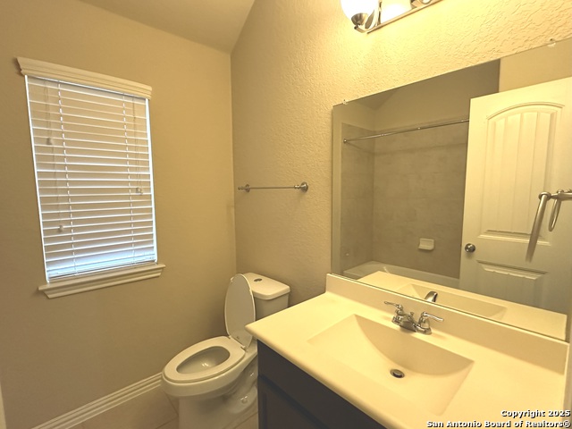 Image 16 of 21 For 15231 Stagehand