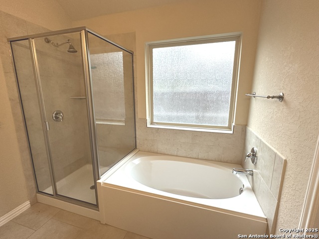 Image 9 of 21 For 15231 Stagehand