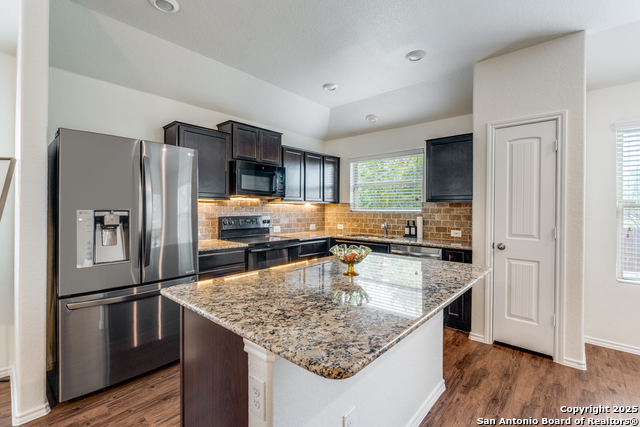 Image 10 of 25 For 150 Meadow Path