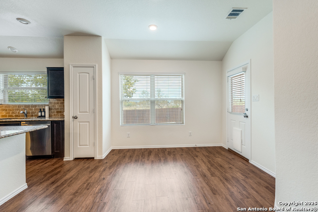 Image 9 of 25 For 150 Meadow Path