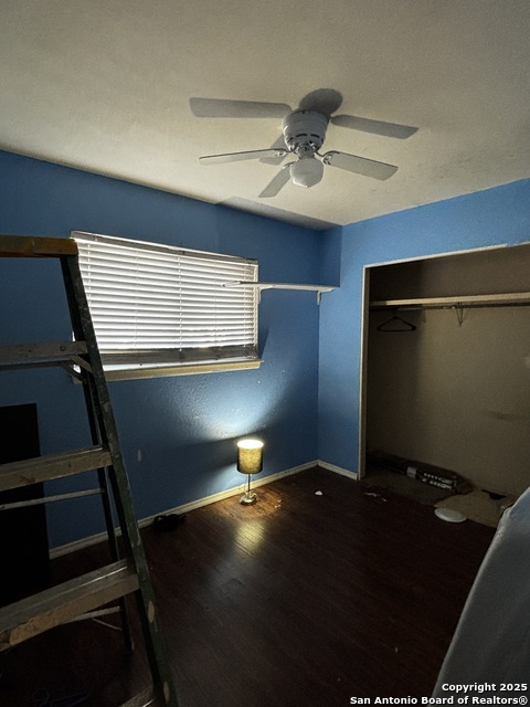 Image 9 of 19 For 4355 Redcap Dr