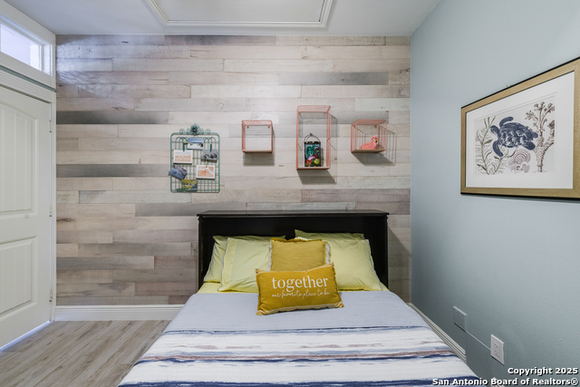 Listing photo id 22 for 474 Bayside  