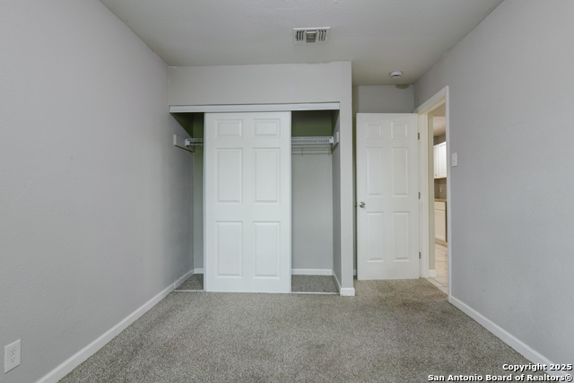 Image 6 of 18 For 4342 Lehman Dr.