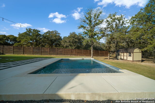 Image 39 of 50 For 145 Bucks  