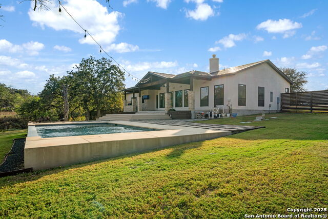 Image 41 of 50 For 145 Bucks  