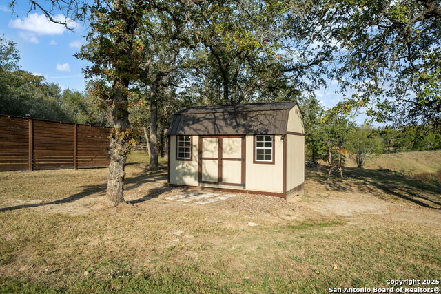 Image 43 of 50 For 145 Bucks  