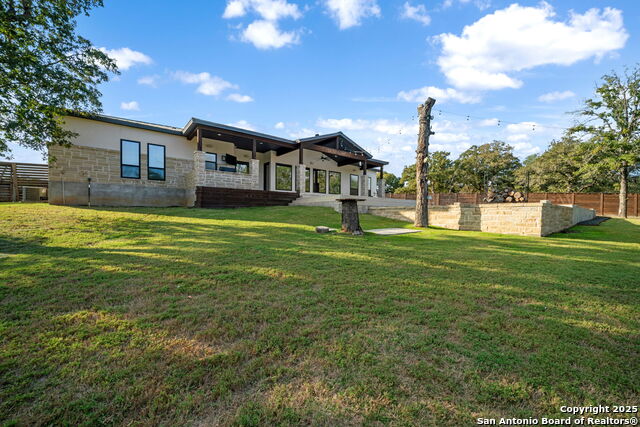 Image 46 of 50 For 145 Bucks  