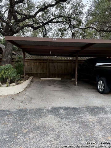 Image 19 of 19 For 8715 Starcrest  23