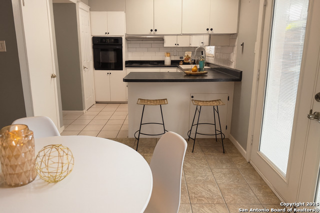 Image 4 of 19 For 8715 Starcrest  23