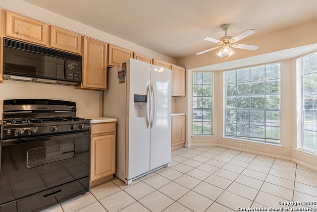 Image 5 of 29 For 6651 Rambling Trail