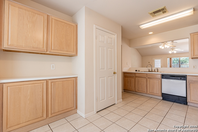 Image 8 of 29 For 6651 Rambling Trail