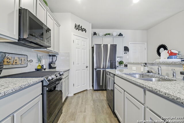 Image 9 of 26 For 419 Pleasanton