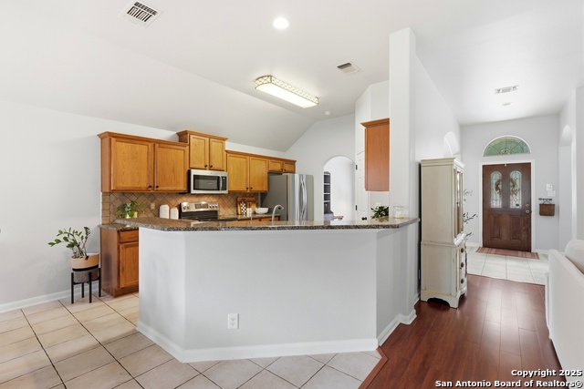 Image 11 of 34 For 8931 Rushing Winds