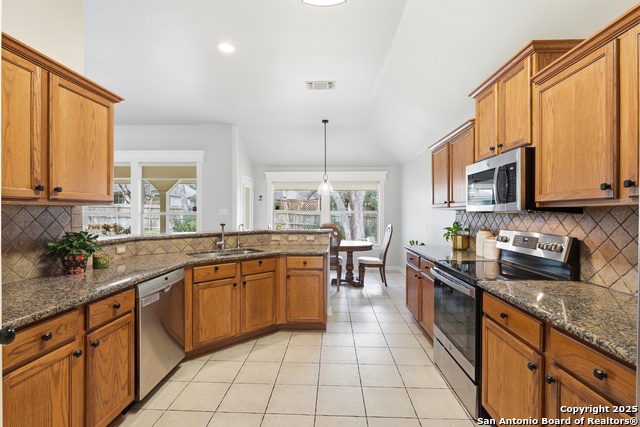 Image 7 of 34 For 8931 Rushing Winds