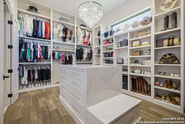 Image 34 of 37 For 21310 Meditation Ln