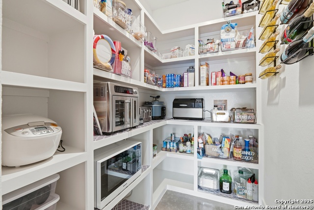 Image 18 of 52 For 5721 Dry Comal