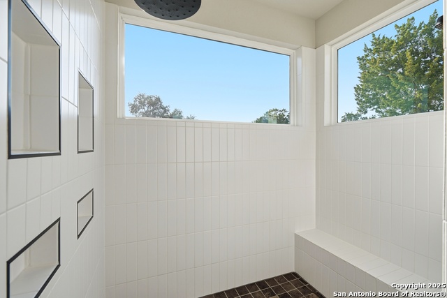 Image 24 of 52 For 5721 Dry Comal