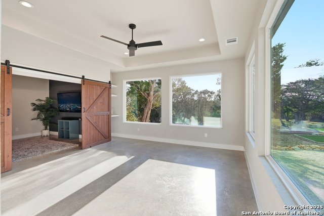 Image 33 of 52 For 5721 Dry Comal