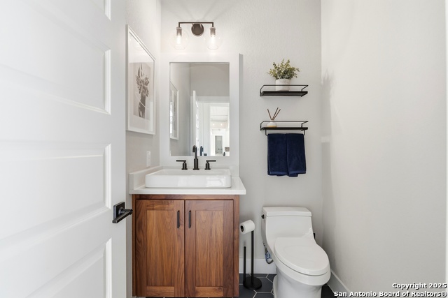 Image 37 of 52 For 5721 Dry Comal