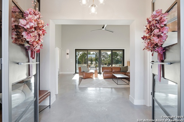 Image 5 of 52 For 5721 Dry Comal