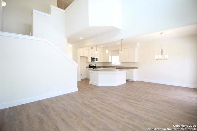 Image 3 of 21 For 259 Sapphire