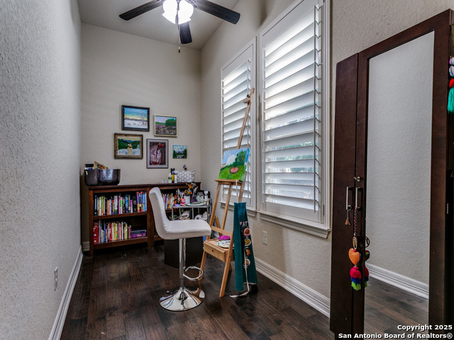 Image 20 of 41 For 2502 Dunmore Hill