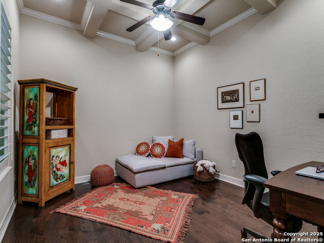 Image 23 of 41 For 2502 Dunmore Hill